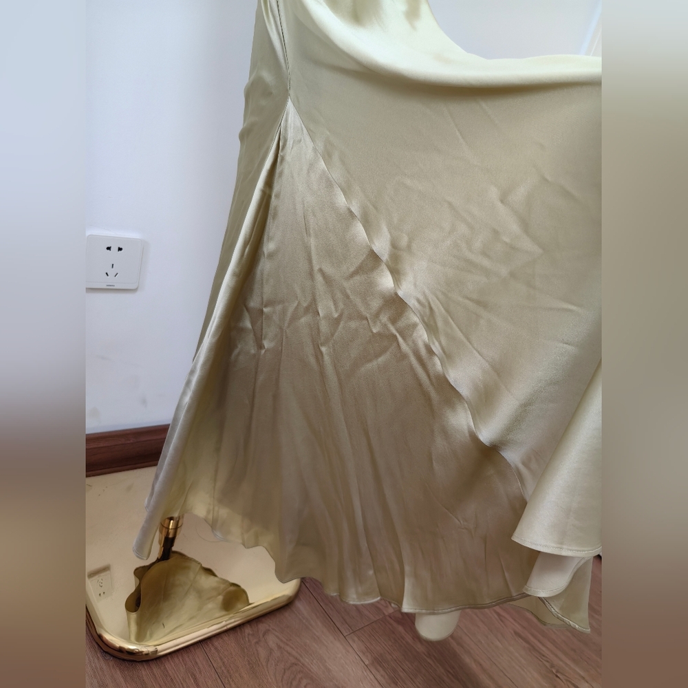 DE LA VALI SUELO SKIRT IN SAND SILK SATIN - Picture 8 of 13